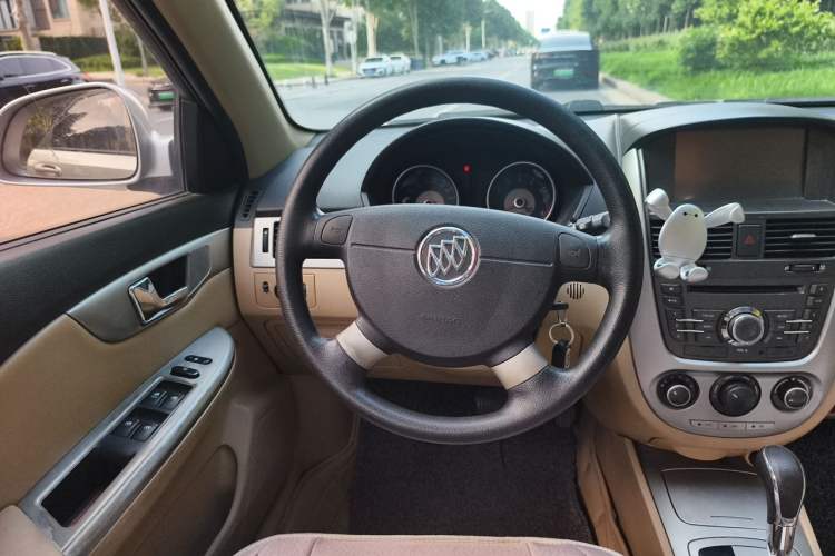 Used Buick Excelle 2013 1.5L Automatic Classic Model Steering Wheel