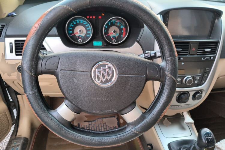 Used Buick Excelle 2013 1.5L Manual Classic Model Steering Wheel