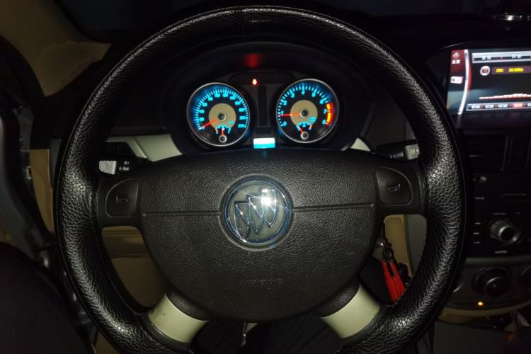 Used Buick Excelle 2013 1.5L Automatic Classic Model Steering Wheel