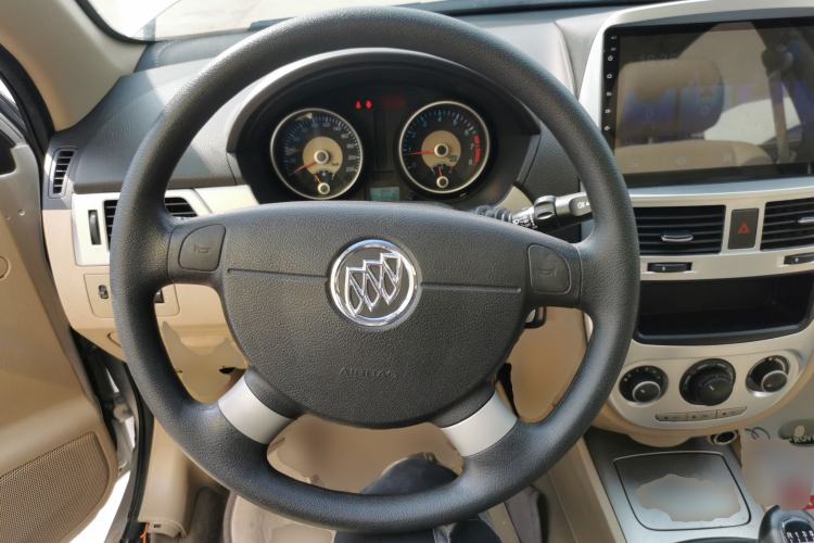 Used Buick Excelle 2013 1.5L Manual Classic Model Steering Wheel
