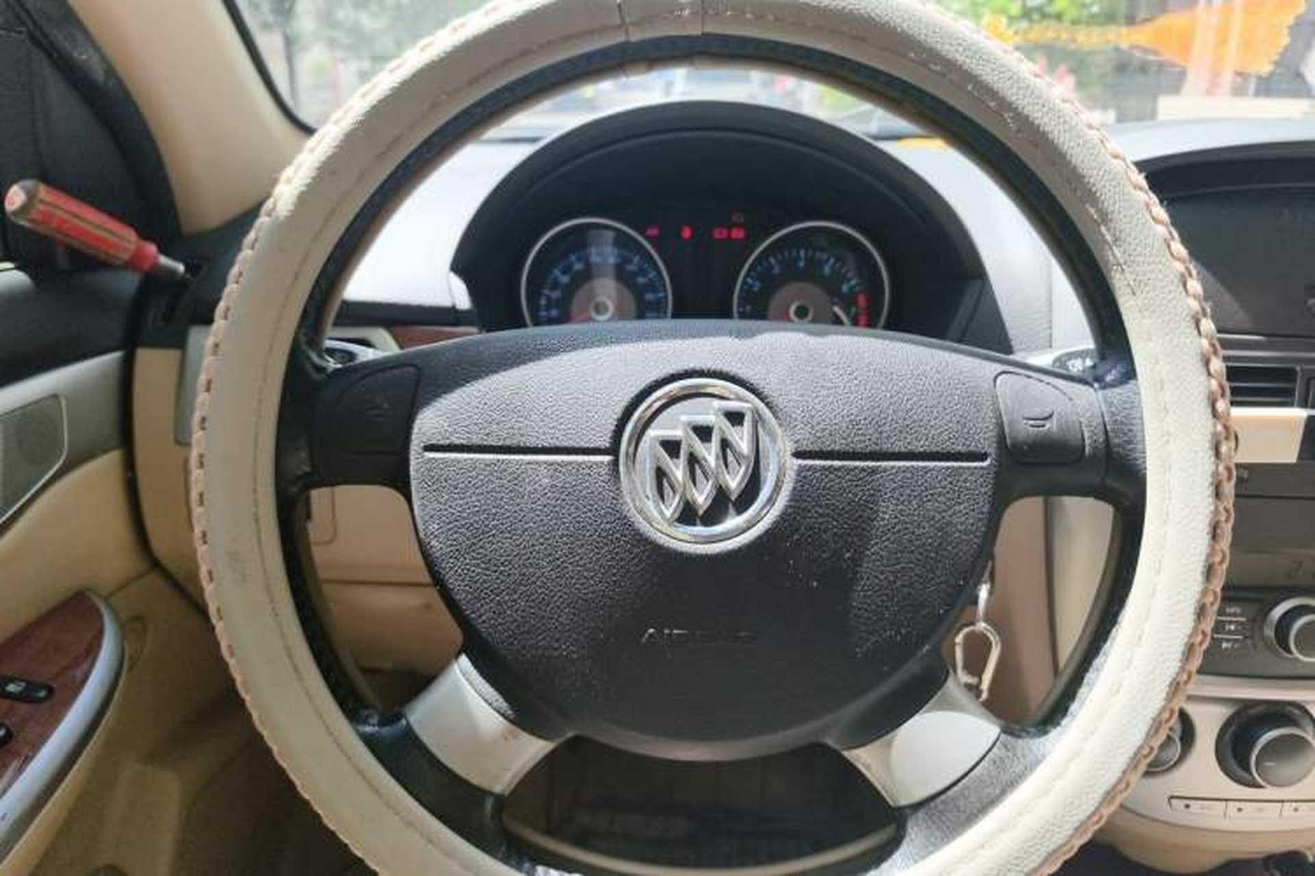 Used Buick Excelle 2013 1.5L Manual Luxury Model Steering Wheel