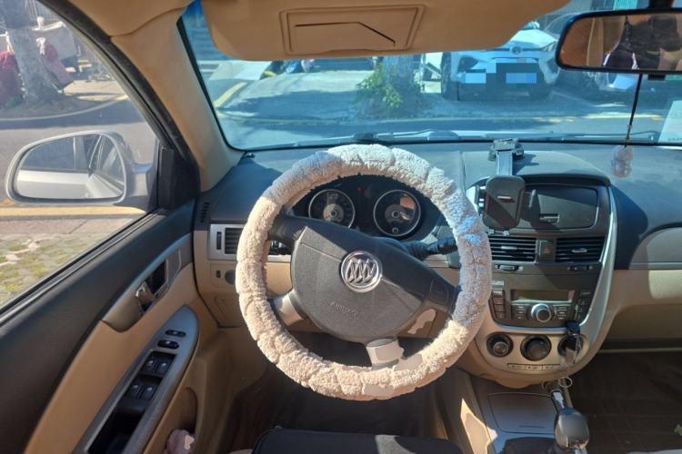 Used Buick Excelle 2013 1.5L Manual Classic Model Steering Wheel