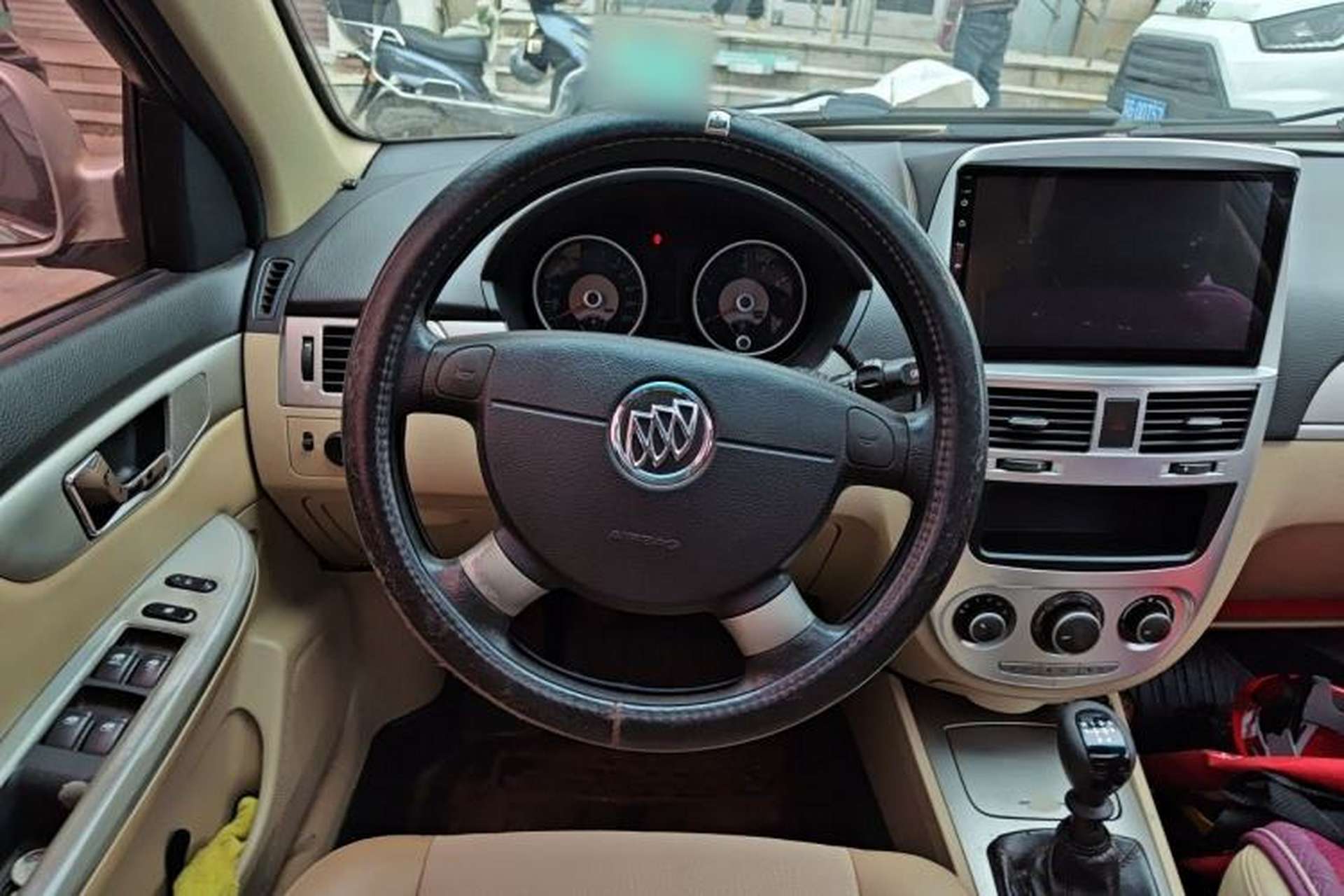 Used Buick Excelle 2013 1.5L Manual Classic Model Steering Wheel