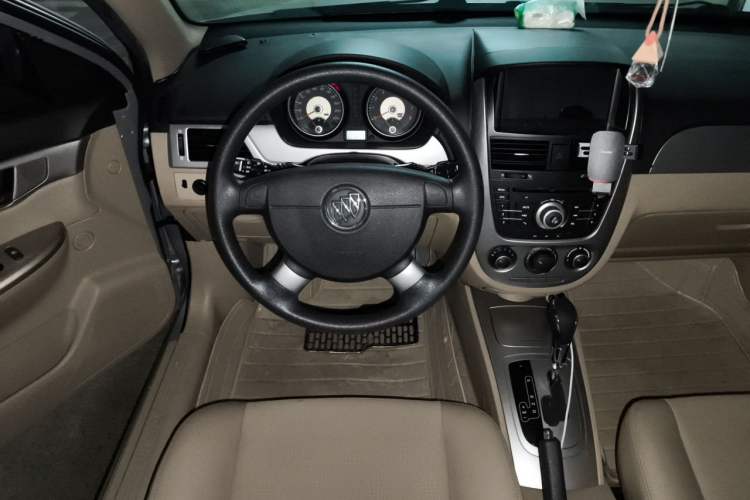 Used Buick Excelle 2013 1.5L Automatic Classic Model Steering Wheel