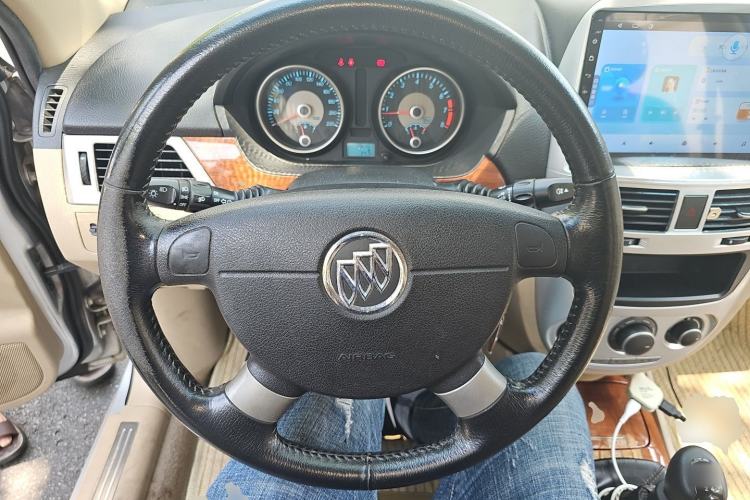 Used Buick Excelle 2013 1.5L Manual Luxury Model Steering Wheel
