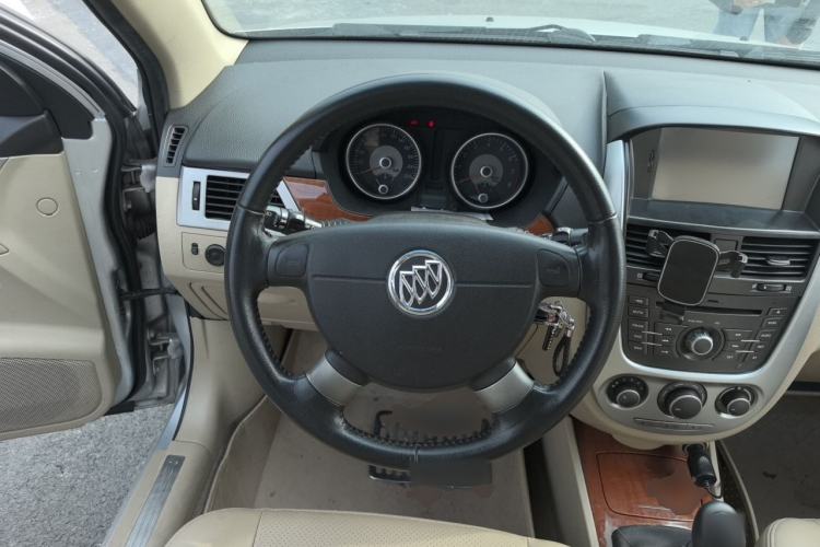 Used Buick Excelle 2013 1.5L Manual Luxury Model Steering Wheel