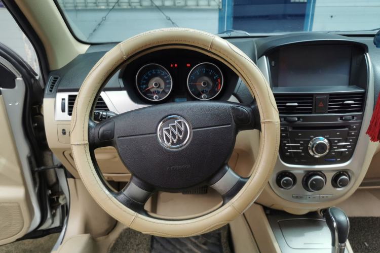 Used Buick Excelle 2013 1.5L Automatic Classic Model Steering Wheel