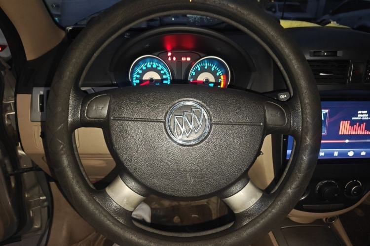 Used Buick Excelle 2013 1.5L Manual Classic Model Steering Wheel