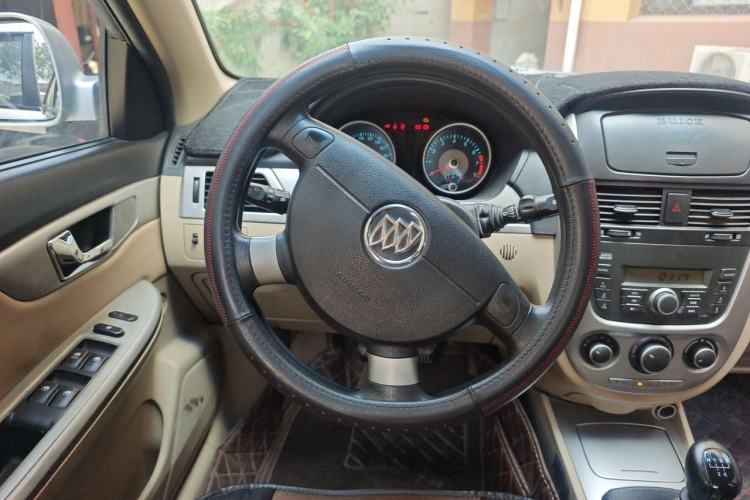 Used Buick Excelle 2013 1.5L Manual Classic Model Steering Wheel