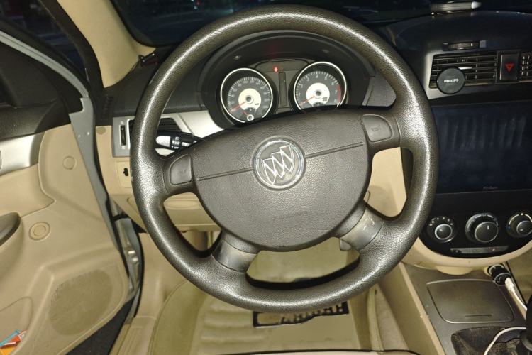 Used Buick Excelle 2013 1.5L Manual Classic Model Steering Wheel