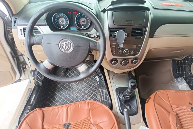 Used Buick Excelle 2013 1.5L Manual Classic Model Steering Wheel