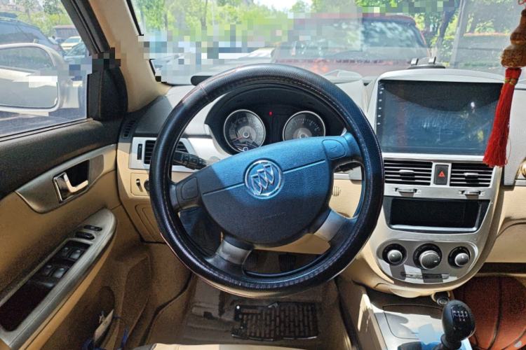 Used Buick Excelle 2013 1.5L Manual Classic Model Steering Wheel