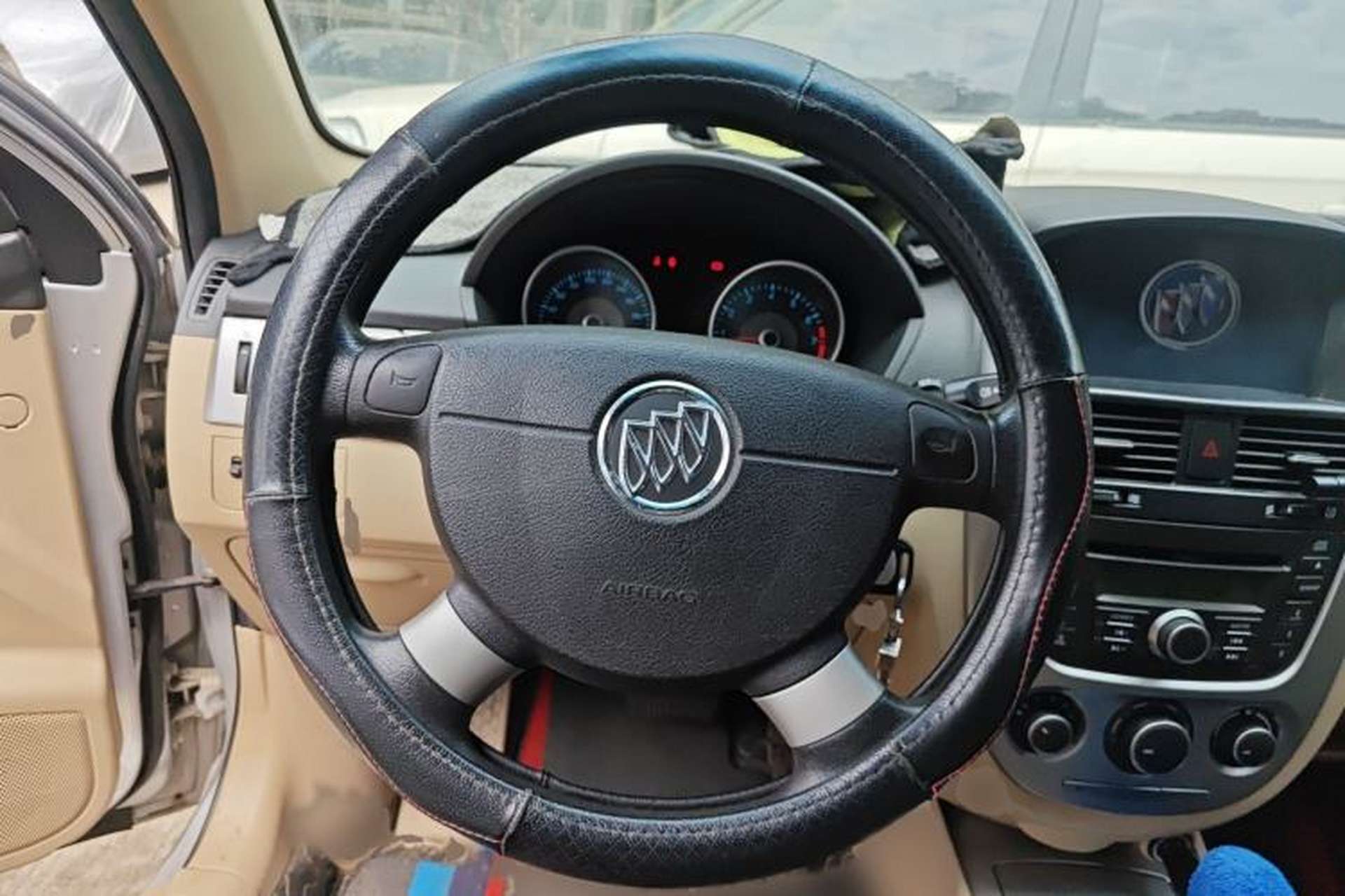 Used Buick Excelle 2013 1.5L Automatic Classic Model Steering Wheel