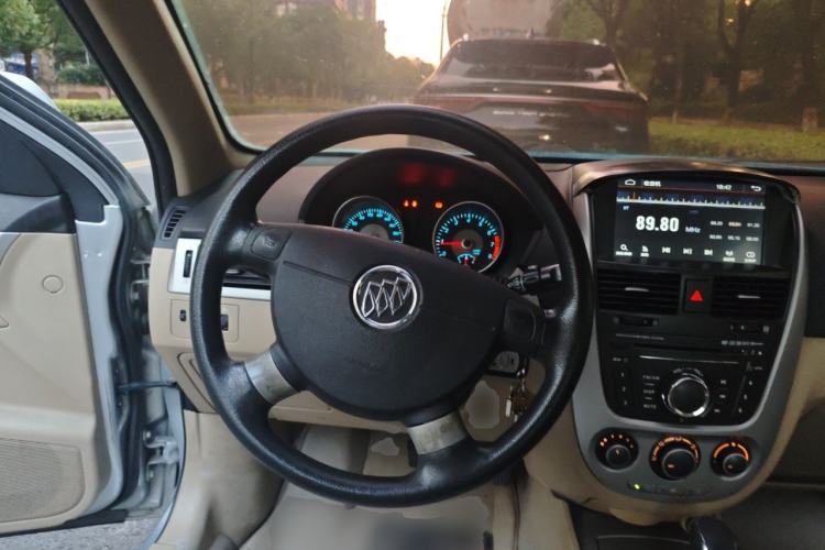 Used Buick Excelle 2013 1.5L Automatic Classic Model Steering Wheel