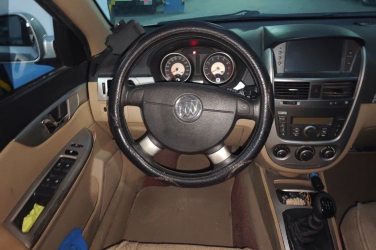 Used Buick Excelle 2013 1.5L Manual Classic Model Steering Wheel