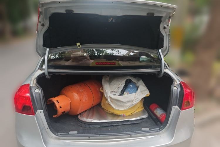 Used Buick Excelle 2013 1.5L Manual Classic Model Trunk