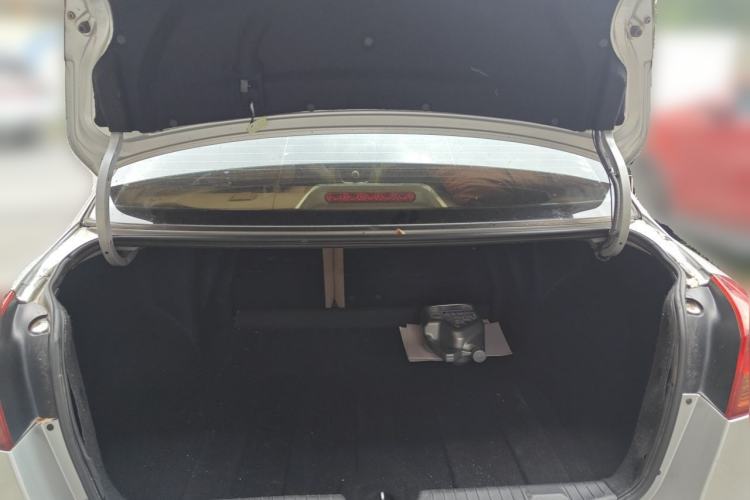 Used Buick Excelle 2013 1.5L Manual Classic Model Trunk