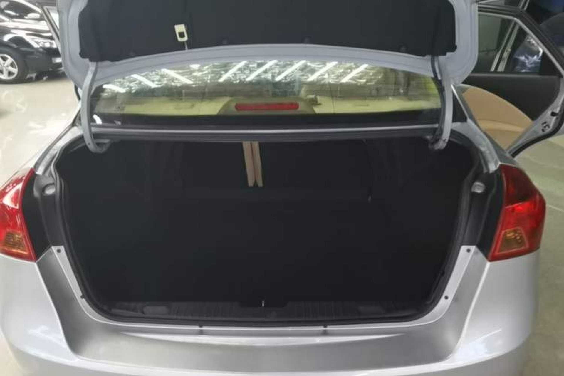 Used Buick Excelle 2013 1.5L Automatic Classic Model Trunk