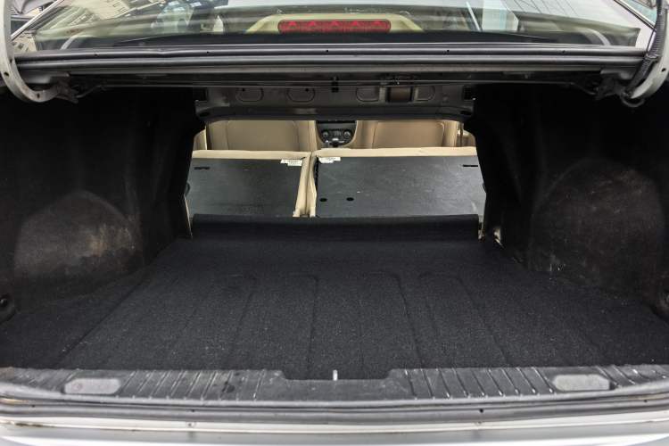 Used Buick Excelle 2013 1.5L Manual Classic Model Trunk