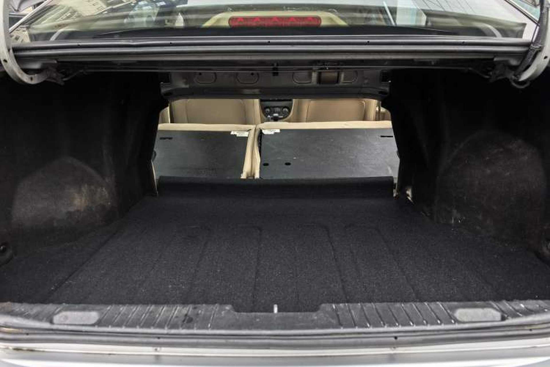 Used Buick Excelle 2013 1.5L Manual Classic Model Trunk