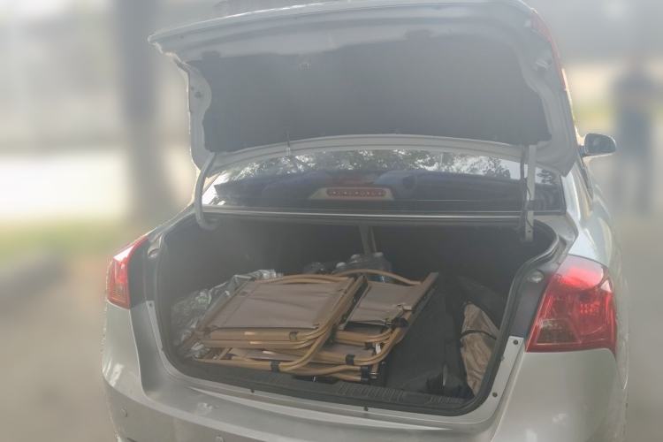 Used Buick Excelle 2013 1.5L Automatic Classic Model Trunk