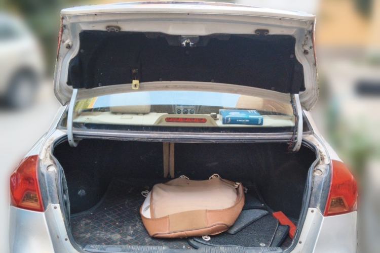 Used Buick Excelle 2013 1.5L Manual Classic Model Trunk