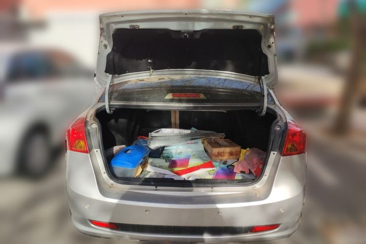 Used Buick Excelle 2013 1.5L Manual Luxury Model Trunk