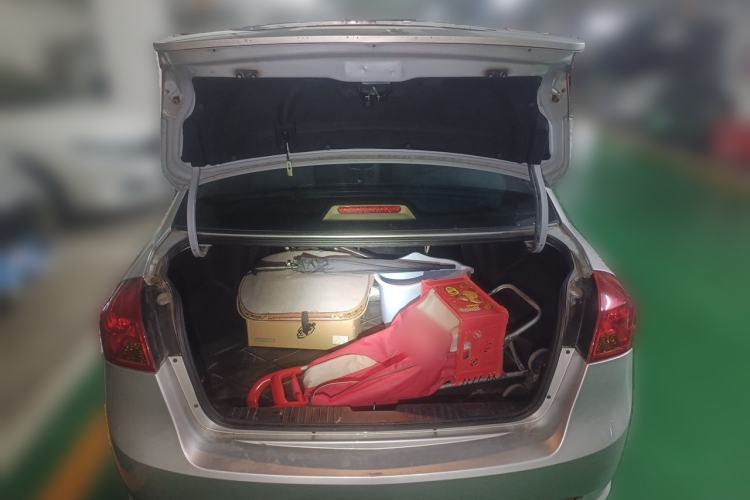 Used Buick Excelle 2013 1.5L Manual Classic Model Trunk