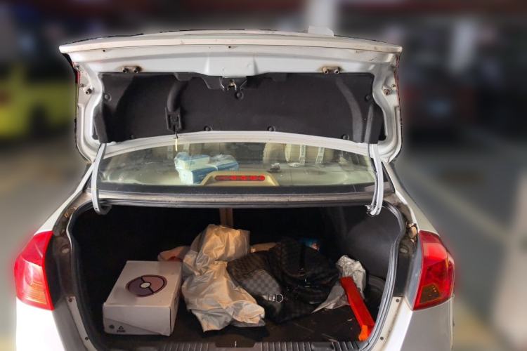 Used Buick Excelle 2013 1.5L Automatic Classic Model Trunk