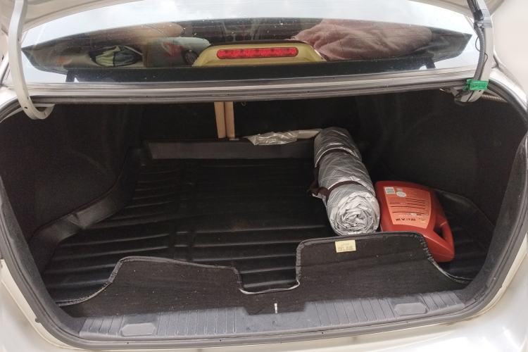 Used Buick Excelle 2013 1.5L Automatic Classic Model Trunk