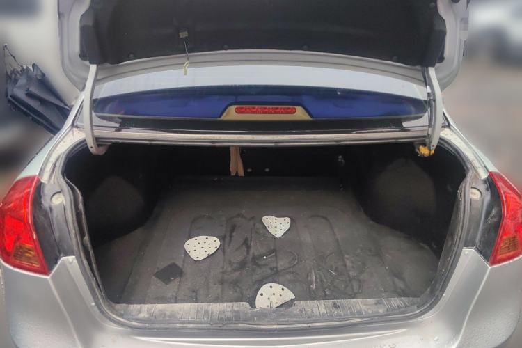 Used Buick Excelle 2013 1.5L Automatic Classic Model Trunk