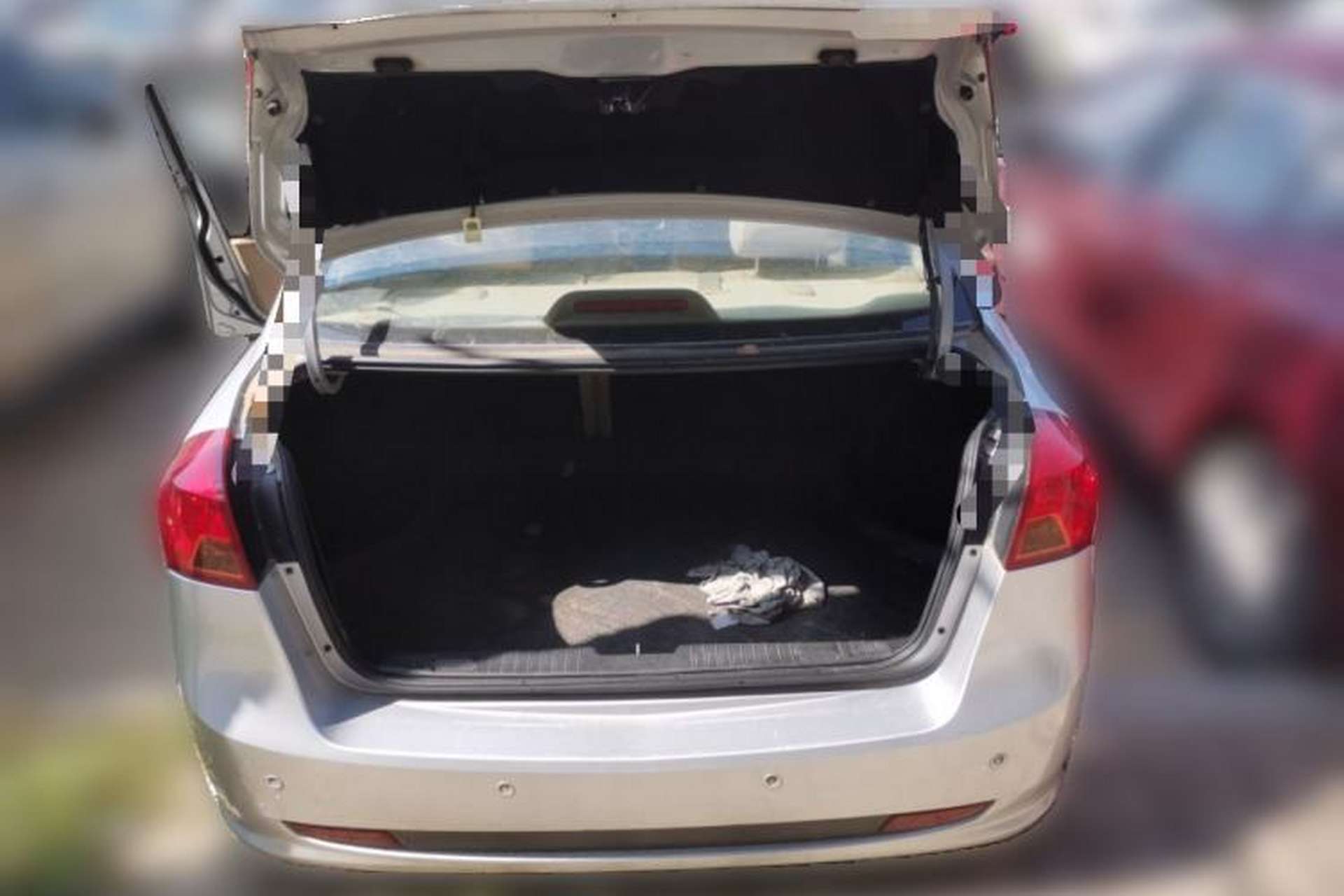 Used Buick Excelle 2013 1.5L Manual Luxury Model Trunk