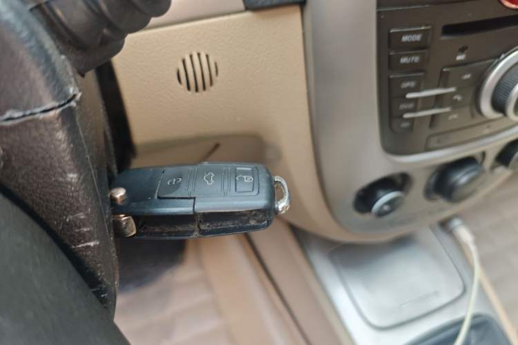 Used Buick Excelle 2013 1.5L Manual Classic Model Vehicle Key