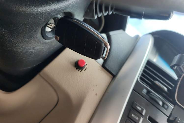 Used Buick Excelle 2013 1.5L Manual Classic Model Vehicle Key