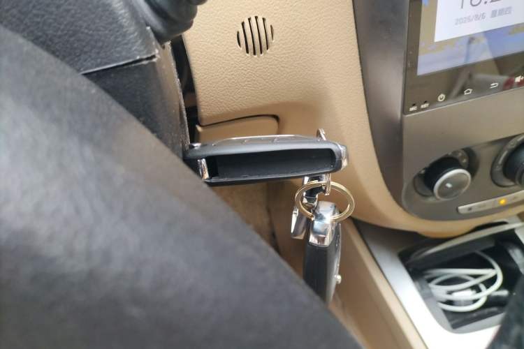Used Buick Excelle 2013 1.5L Automatic Classic Model Vehicle Key