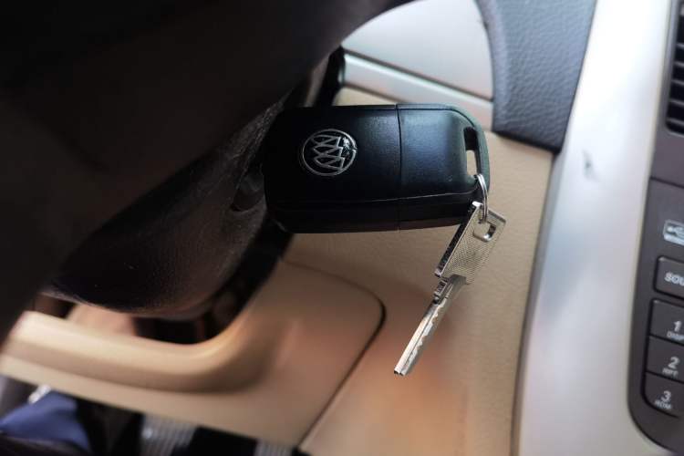Used Buick Excelle 2013 1.5L Manual Classic Model Vehicle Key