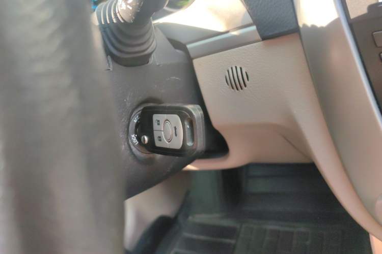 Used Buick Excelle 2013 1.5L Automatic Classic Model Vehicle Key