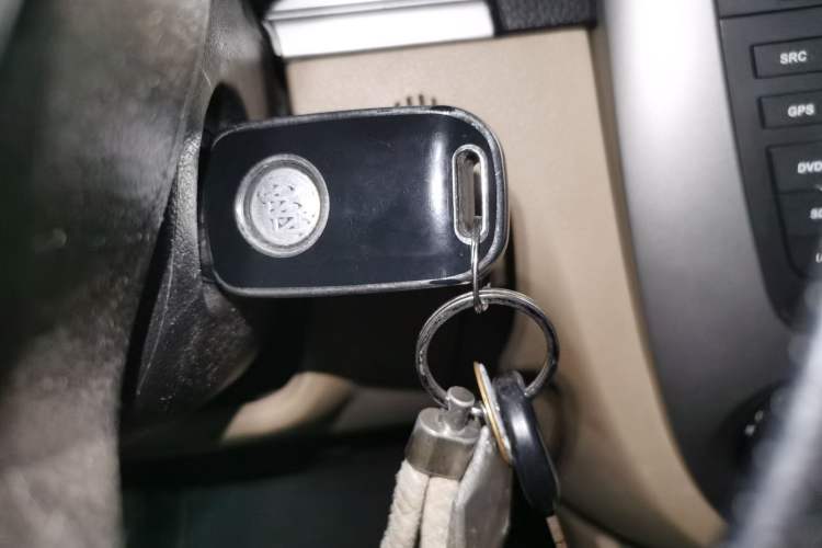 Used Buick Excelle 2013 1.5L Automatic Classic Model Vehicle Key