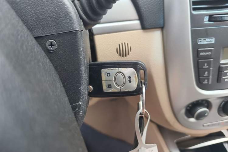 Used Buick Excelle 2013 1.5L Automatic Classic Model Vehicle Key