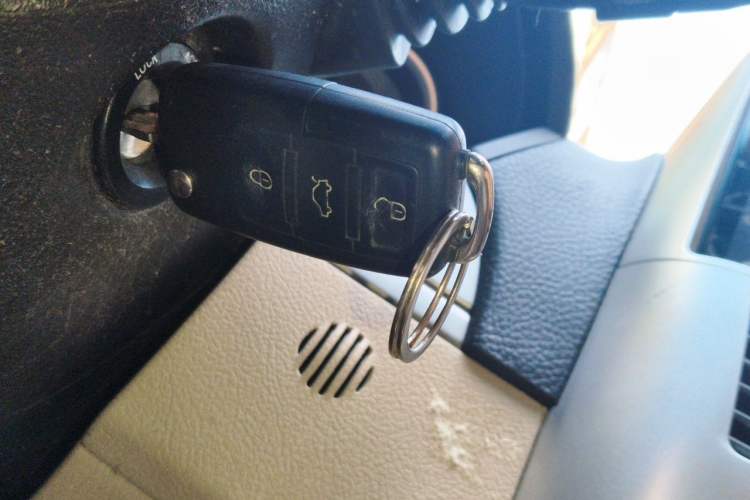 Used Buick Excelle 2013 1.5L Manual Classic Model Vehicle Key