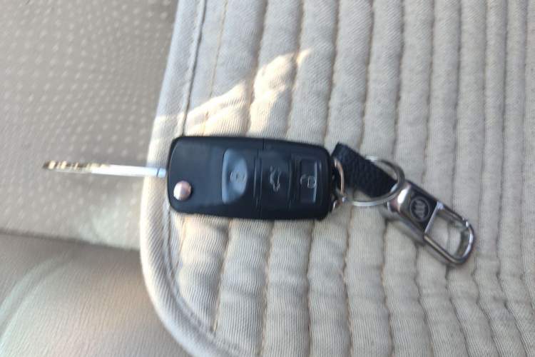 Used Buick Excelle 2013 1.5L Manual Classic Model Vehicle Key