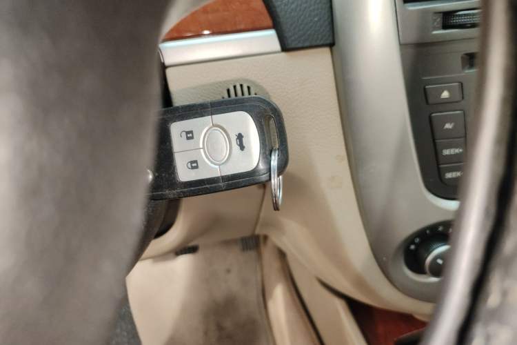 Used Buick Excelle 2013 1.5L Manual Luxury Model Vehicle Key