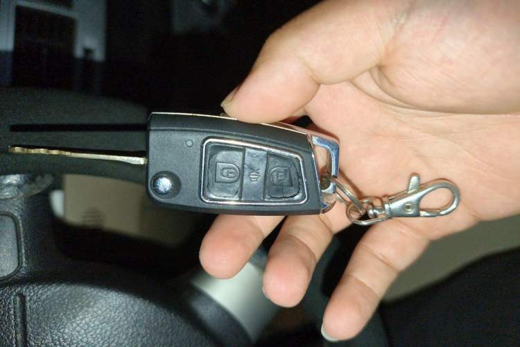 Used Buick Excelle 2013 1.5L Manual Classic Model Vehicle Key