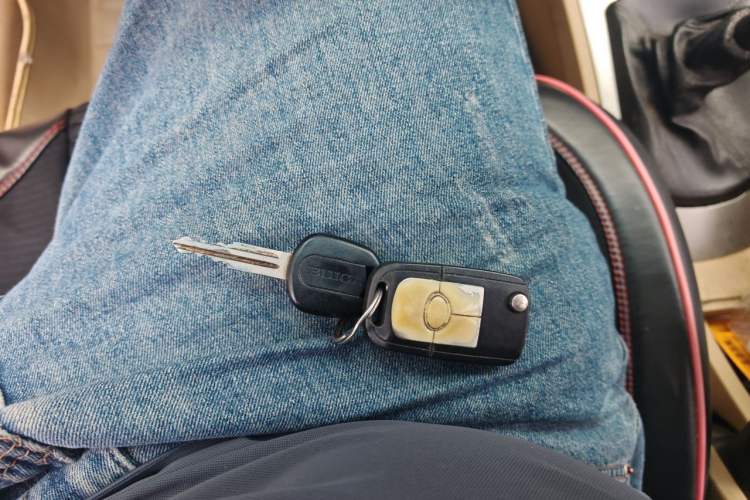 Used Buick Excelle 2013 1.5L Manual Classic Model Vehicle Key