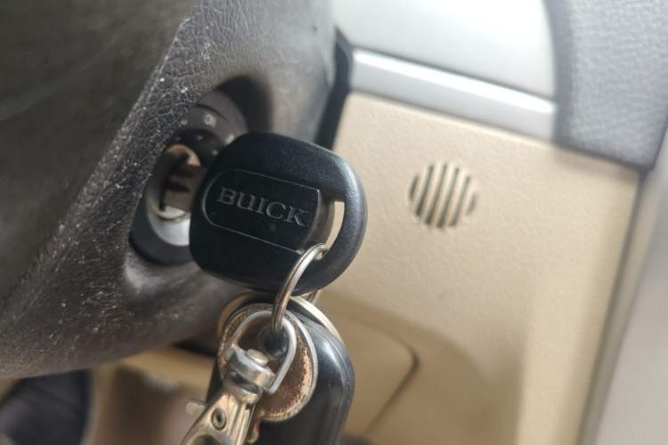 Used Buick Excelle 2013 1.5L Manual Classic Model Vehicle Key