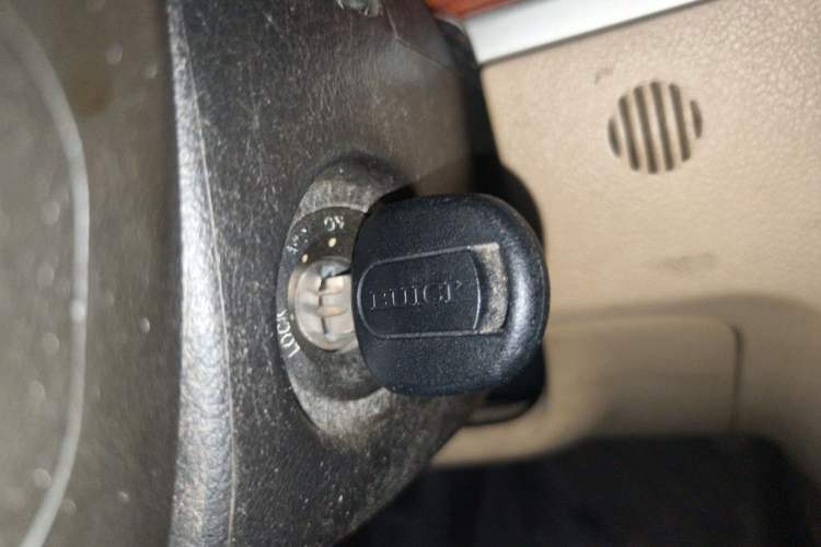 Used Buick Excelle 2013 1.5L Automatic Luxury Model Vehicle Key