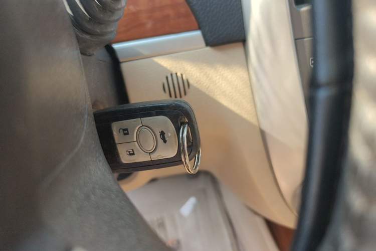 Used Buick Excelle 2013 1.5L Manual Luxury Model Vehicle Key