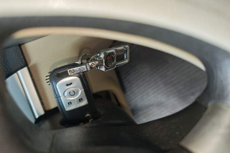 Used Buick Excelle 2013 1.5L Automatic Classic Model Vehicle Key