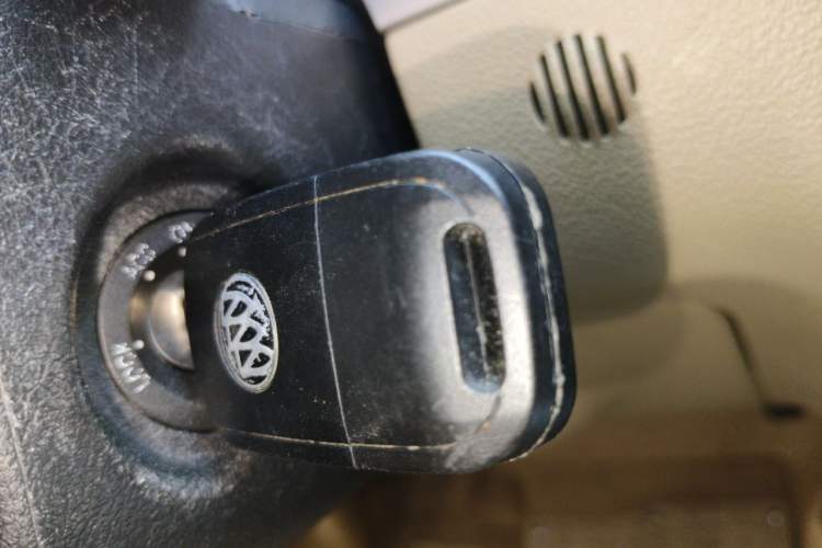 Used Buick Excelle 2013 1.5L Automatic Classic Model Vehicle Key