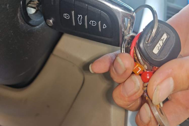 Used Buick Excelle 2013 1.5L Manual Classic Model Vehicle Key
